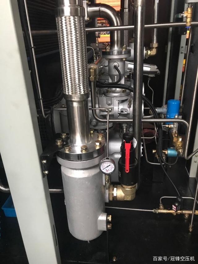無油螺桿空壓機
