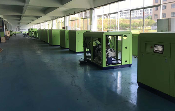 惠州無(wú)油螺桿空壓機(jī)廠(chǎng)家