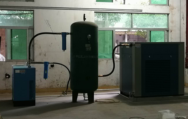 冠鋒無油螺桿空壓機