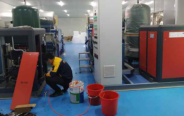 螺桿式空氣壓縮機(jī)廠家告訴您跑油的原因有哪些？